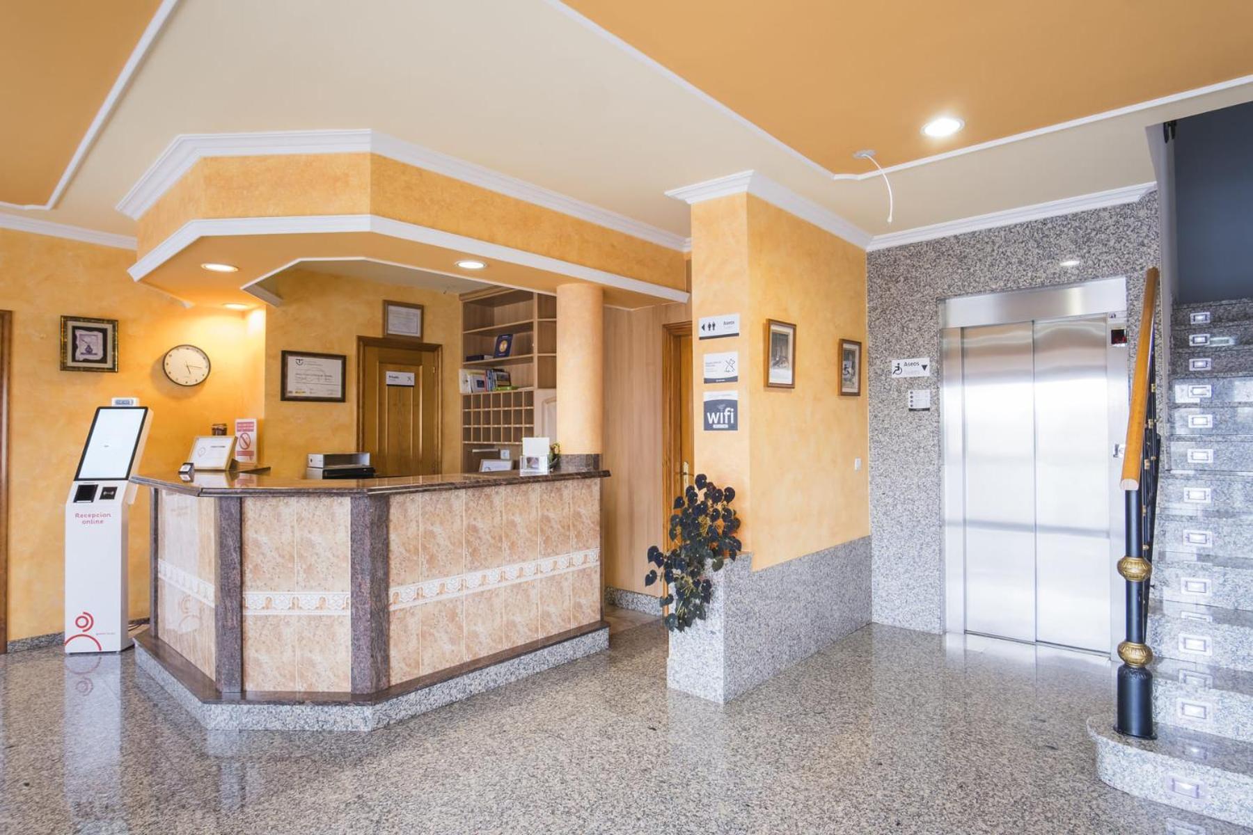 Alda Alpina Hotel Villanueva De Arosa Luaran gambar