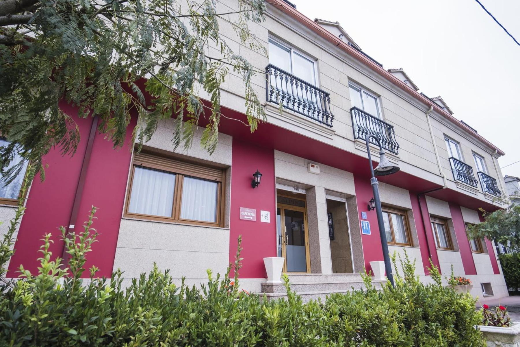 Alda Alpina Hotel Villanueva De Arosa Luaran gambar