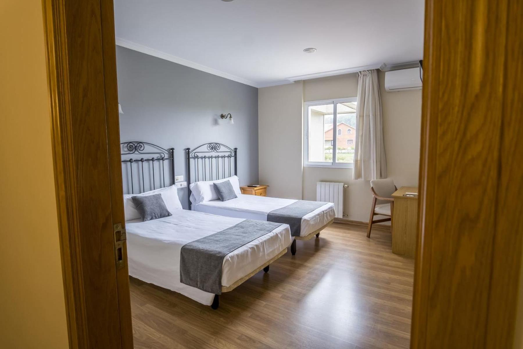 Alda Alpina Hotel Villanueva De Arosa Luaran gambar