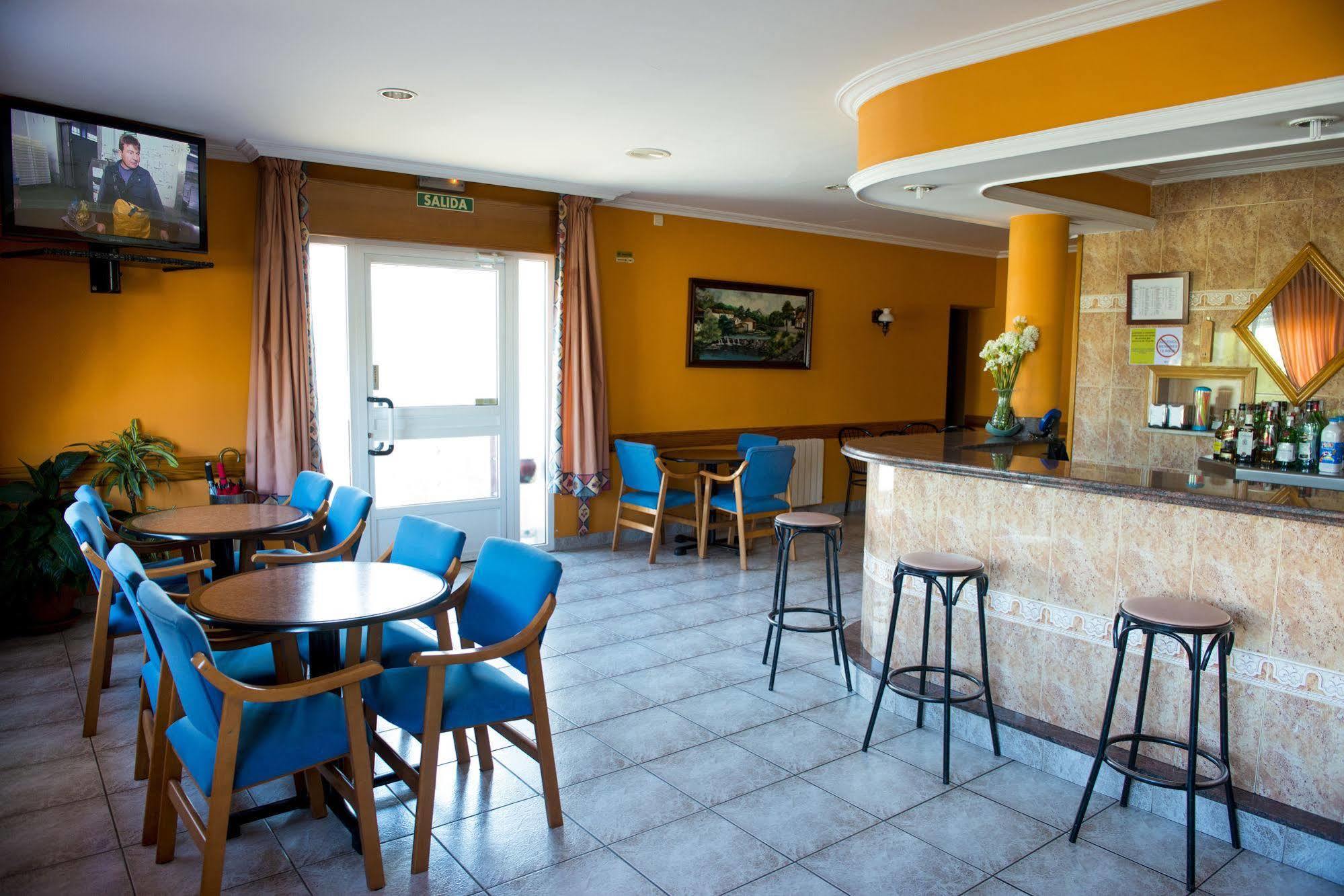 Alda Alpina Hotel Villanueva De Arosa Luaran gambar